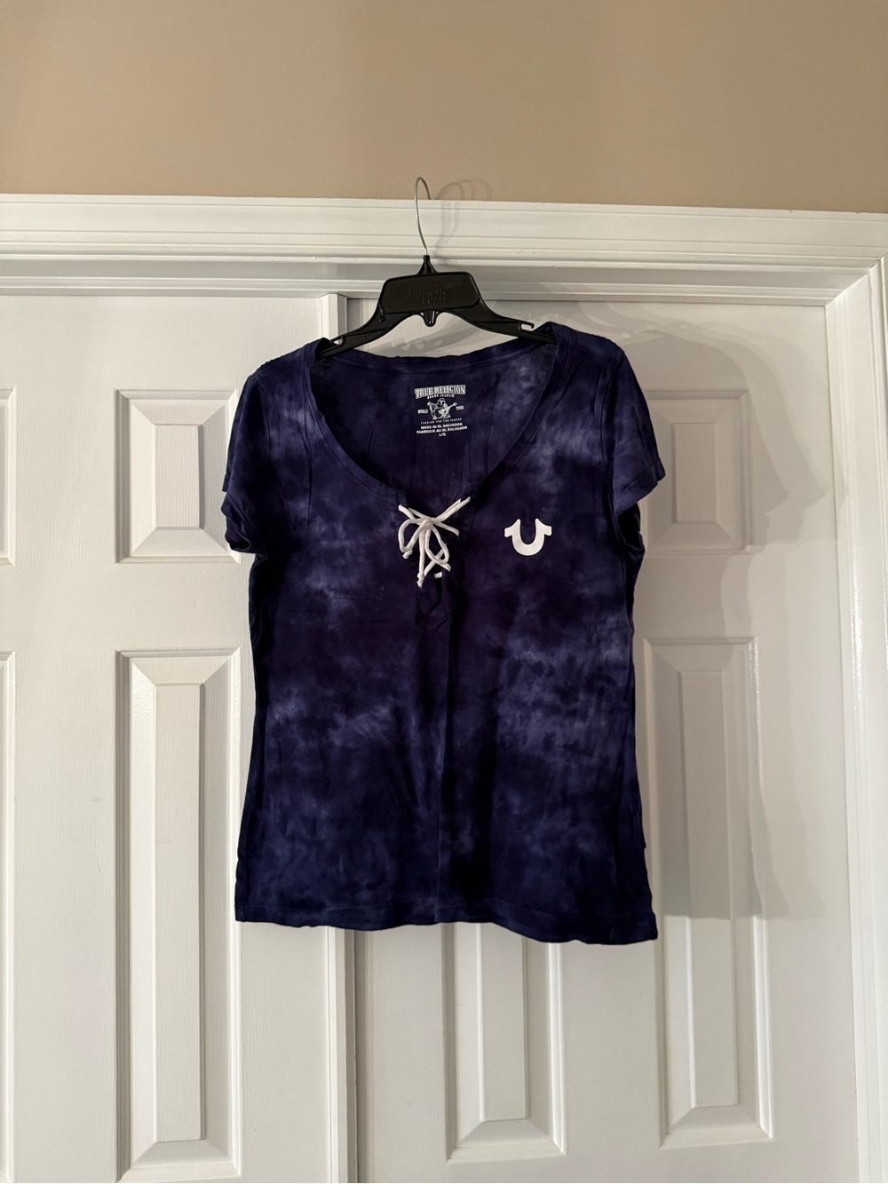 True Religion Women's Navy Tie-Dye Lace-Up V-Neck Tee